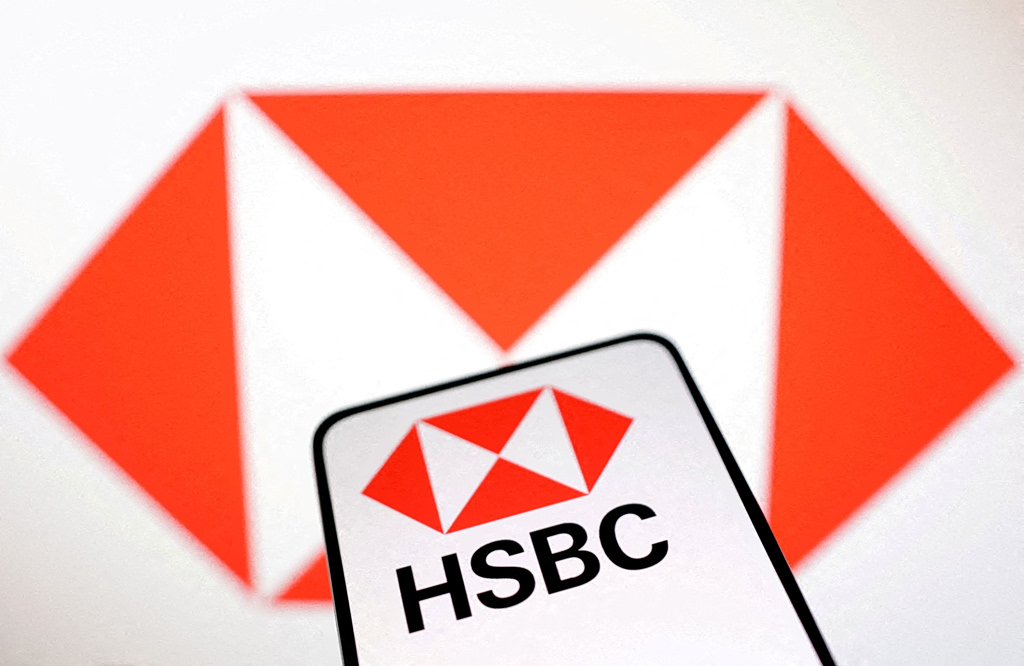 HSBC: Οι δευτερογενείς πιέσεις στον πληθωρισμό κρατούν ανοιχτό το μέτωπο των επιτοκίων