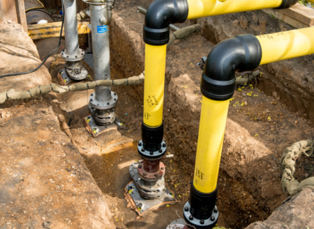 Αναφορές για οσμή αερίου σε Γλυφάδα-Πειραιά – Σε εξέλιξη έρευνες για τα αίτια