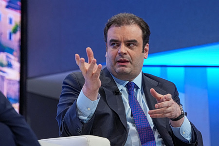 Πιερρακάκης στο ΔΝΤ: «Η προώθηση μιας Ενεργειακής Ένωσης στην Ευρώπη θα έχει θετικό αντίκτυπο»