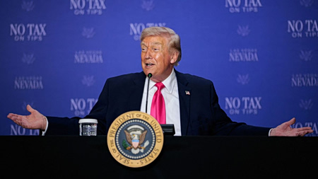 Ο Τραμπ πήρε το όπλο του: Καταιγισμός αναρτήσεων στο Truth Social – Επίθεση σε ΝΑΤΟ