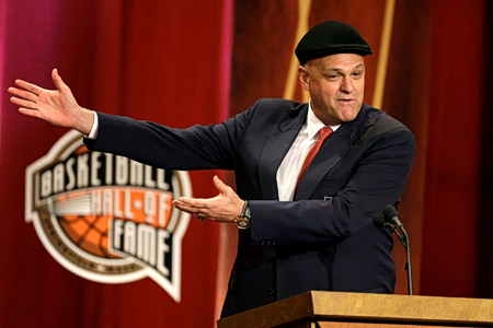 Πέθανε ο θρυλικός Όσκαρ Σμιντ σε ηλικία 68 ετών – Το «Ιερό Χέρι» του παγκόσμιου μπάσκετ