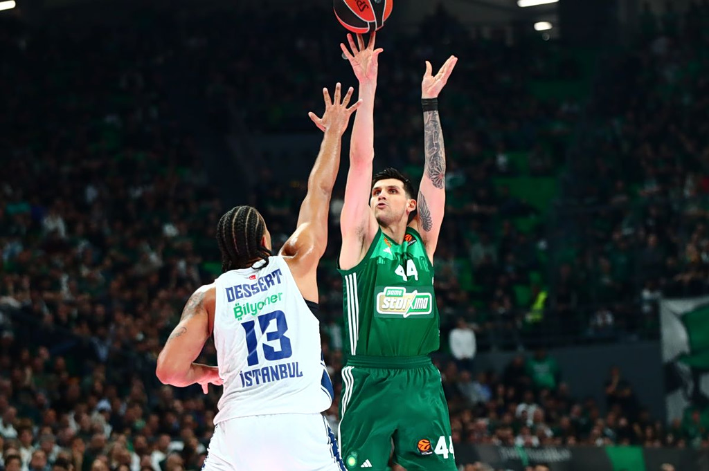 Παναθηναϊκός-Εφές 97-62: Άνετη επικράτηση και διασταύρωση με τη Μονακό στο πλέι-ιν