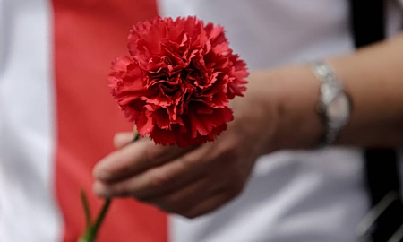 Αργία Πρωτομαγιάς: Πότε μεταφέρεται, ποιοι δουλεύουν, πώς πληρώνονται – Τι ισχύει φέτος