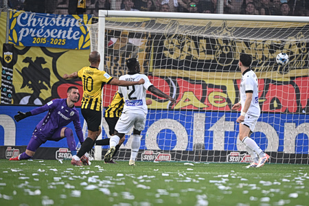 Super League: Η ΑΕΚ «πάτησε» τον ΠΑΟΚ και αγκαλιάζει τον τίτλο – Πάρτι στην OPAP Arena