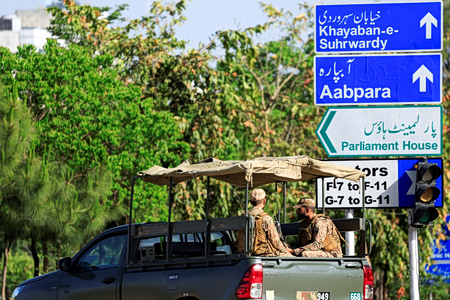 Τραμπ για Ιράν: Στο Πακιστάν οι αμερικανοί διαπραγματευτές – «Θα γκρεμίσω κάθε γέφυρα, αν δεν υπάρξει συμφωνία»