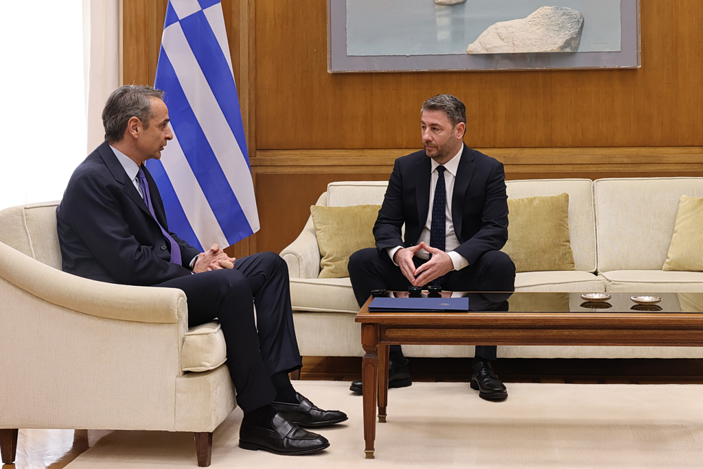 Ο λάκκος και το φτυάρι