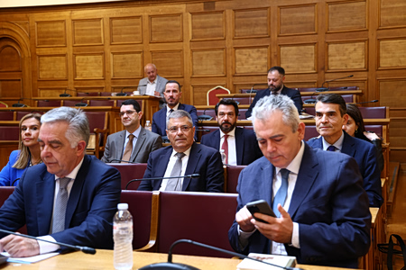 ΟΠΕΚΕΠΕ: Στην Επιτροπή Δεοντολογίας Χατζηβασιλείου, Αθανασίου, η κρίσιμη ψηφοφορία