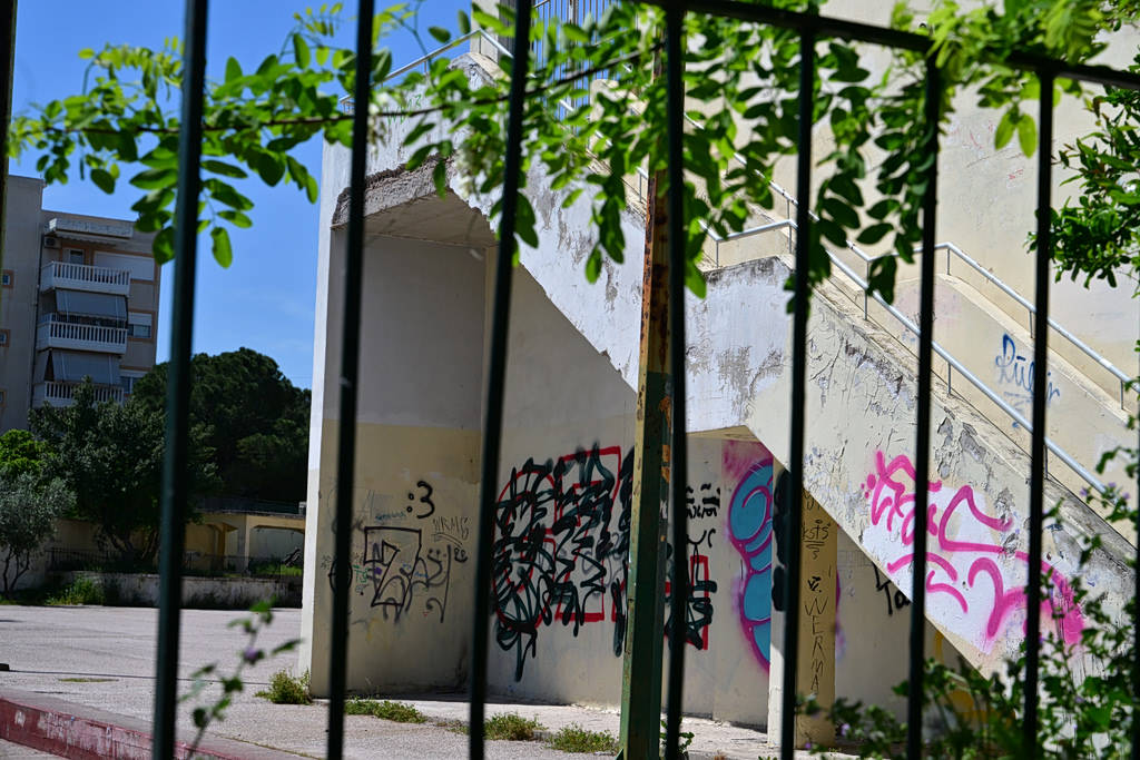 Χαϊδάρι: Κρίσιμες ώρες για τη 13χρονη μετά το πολύωρο χειρουργείο – «Ζει από θαύμα»