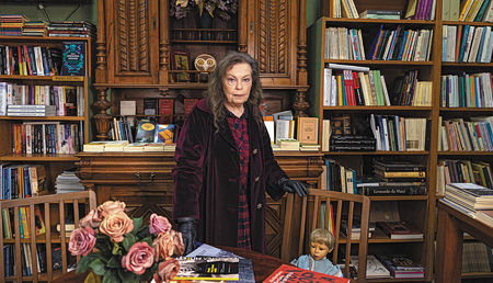 Η Ρούλα Πατεράκη για τη Λούλα Αναγνωστάκη: Γοητευτική, ουσιαστική, ένα κρύσταλλο όλο ρωγμές