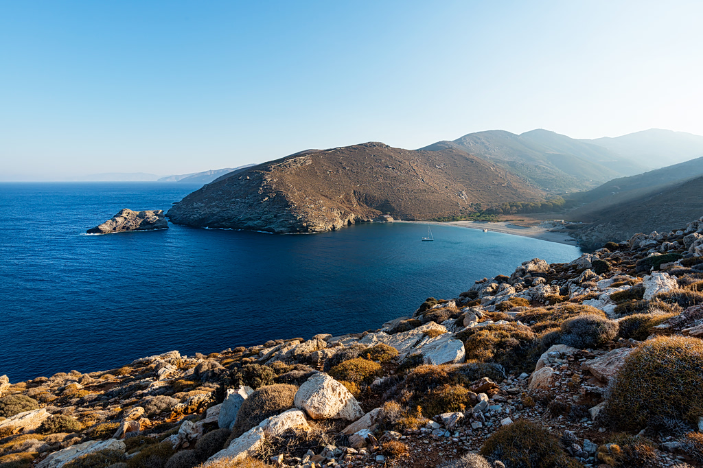 Δόμηση και Τουρισμός: Όλα όσα αλλάζουν στις Ζώνες Προστασίας του Νοτίου Αιγαίου