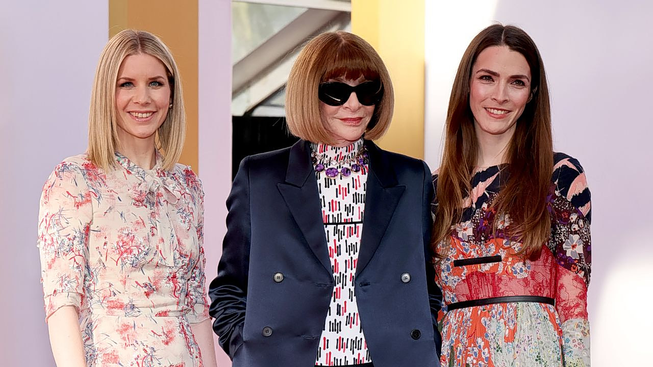 Anna Wintour: Οικογενειακή υπόθεση η πρεμιέρα του Devil Wears Prada 2 – Στο πλευρό της η κόρη και η νύφη της