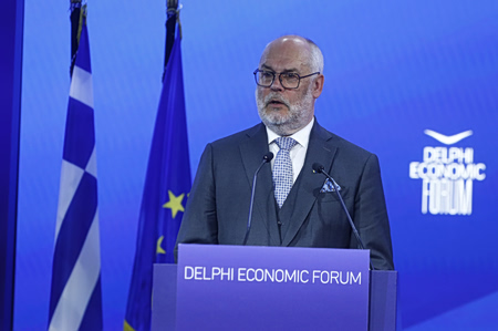 Αλαρ Κάρις: Η Ευρώπη πρέπει να εστιάσει στις δικές της δυνάμεις