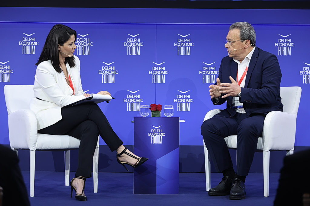 Delphi Economic Forum XI: Κορυφαίες προσωπικότητες μιλούν για το «Σοκ του νέου Κόσμου»