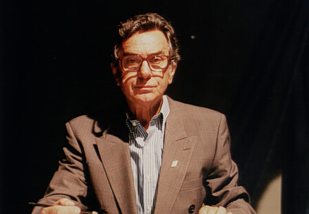 Στέφανος Ληναίος: «Ηθοποιός δεν είναι μόνο φως αλλά και παιδεία»