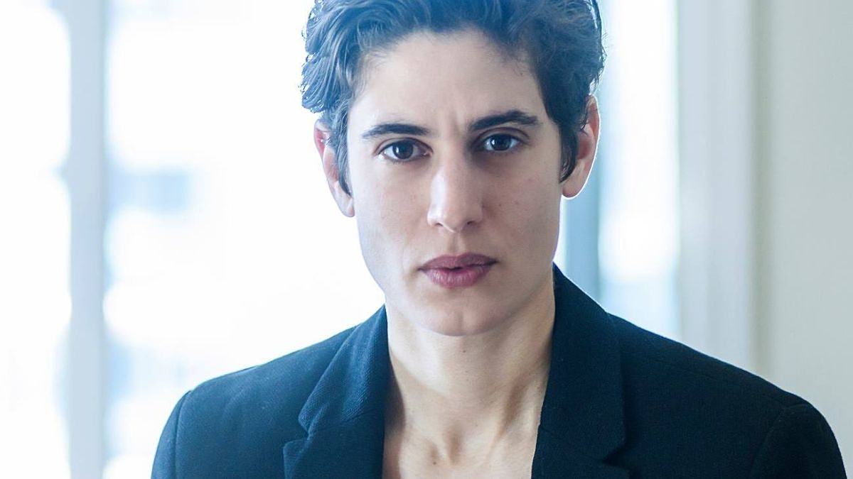 Δρ. Δανάη Δεληγεώργη: «Ένα παιδί δεν γεννιέται παραβατικό- η ανήλικη βία είναι συχνά μια κραυγή που δεν βρήκε λόγια»