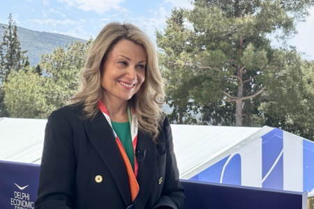 Λαζαράκου: Οι έλεγχοι που έρχονται στην ΑΙ και η προειδοποίηση για τα crypto