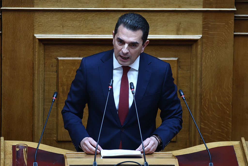 Σκρέκας: Μόνος δρόμος αποκατάστασης της αλήθειας είναι η πλήρης διερεύνηση της υπόθεσης