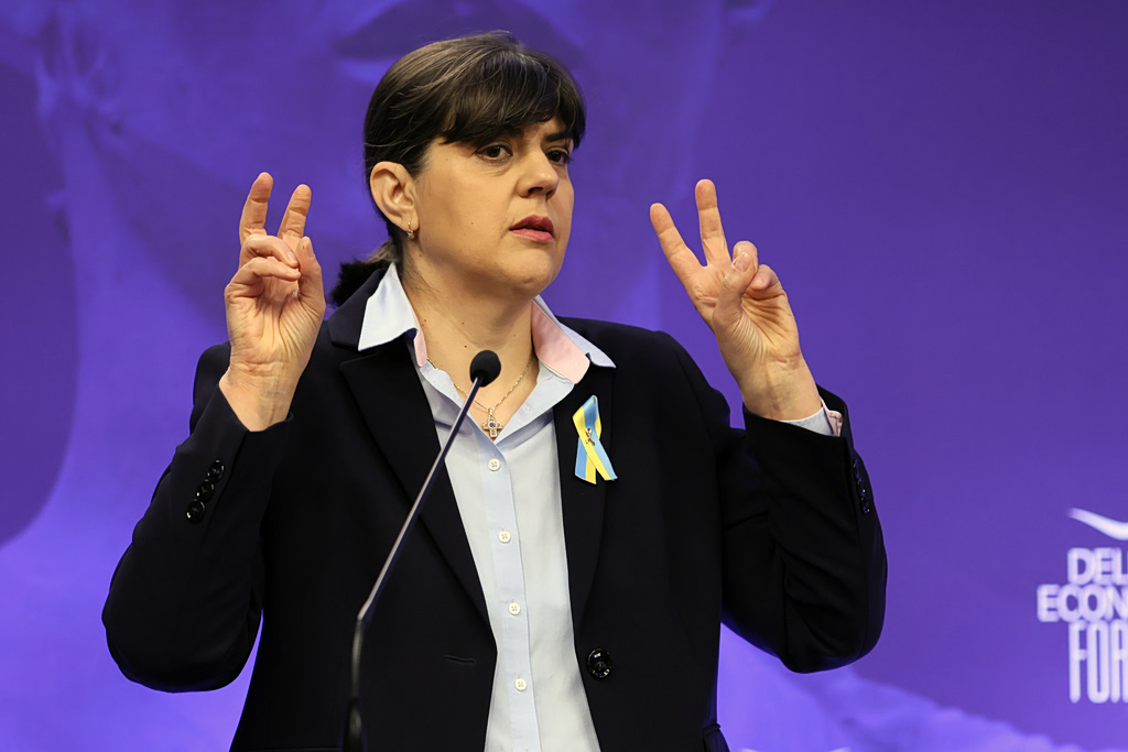 Κοβέσι στο Delphi Forum: «Είμαστε εισαγγελείς και κυνηγάμε τη διαφθορά»