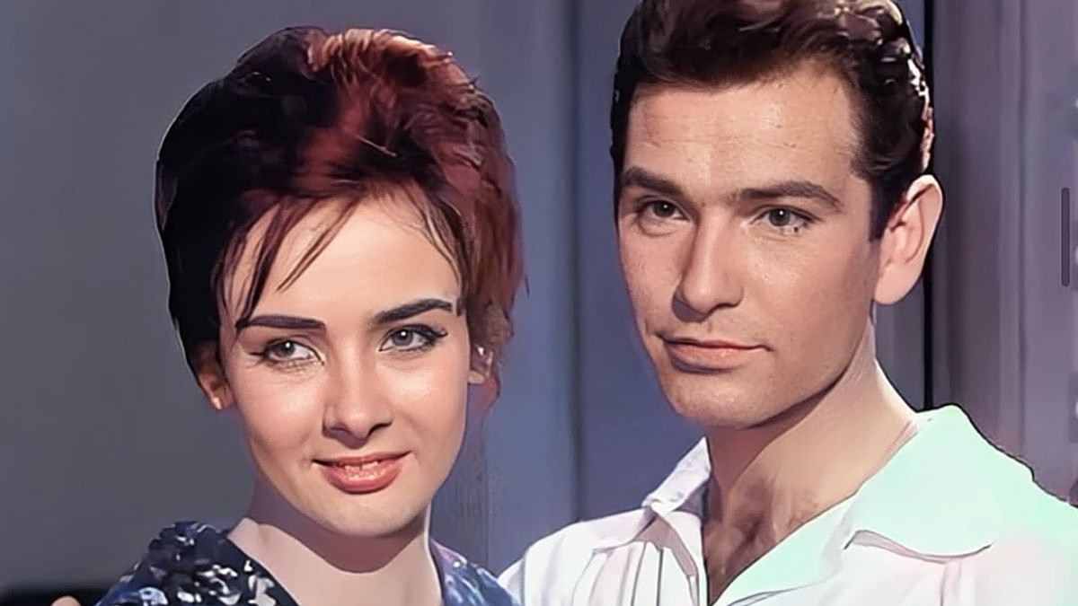 Ο Νίκος Κούρκουλος και η Ξένια Καλογεροπούλου σε μία από τις πρώτες τους κοινές λήψεις