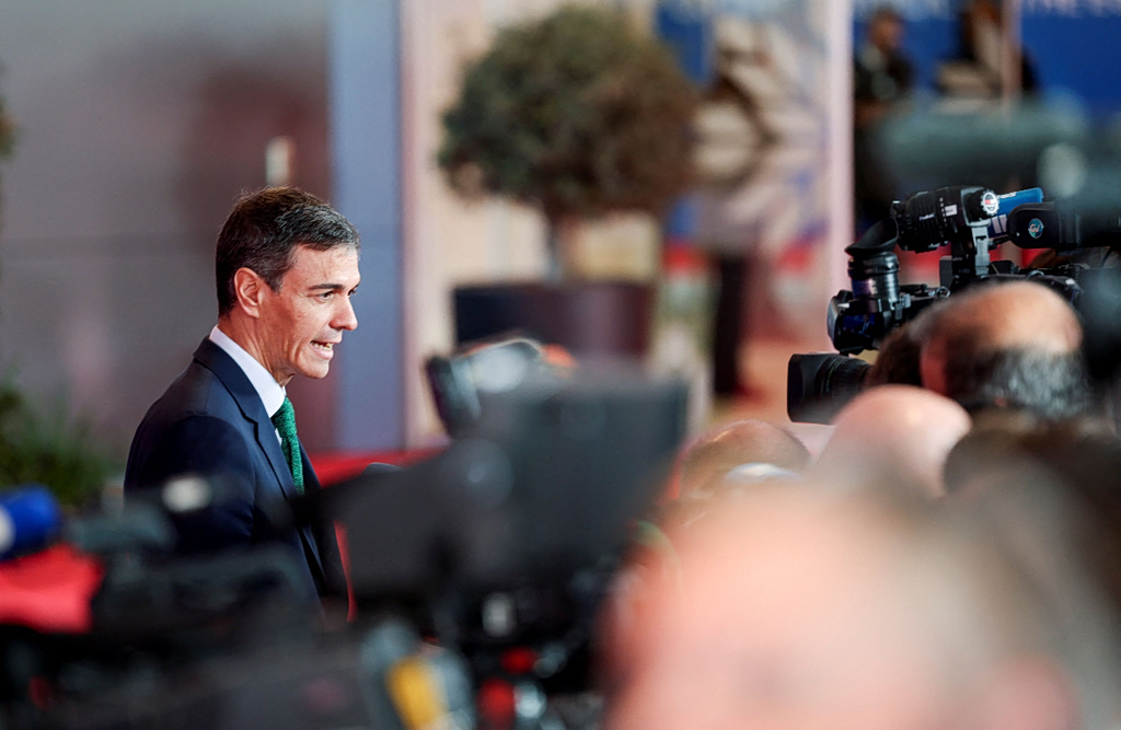 ΝΑΤΟ: Εκβιασμός ή Συμμαχία; Το Πεντάγωνο «απειλεί» την Ισπανία και τιμωρεί τη Βρετανία