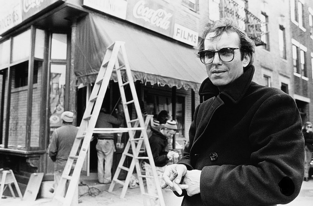 Πέθανε ο Ντιν Ταβουλάρις