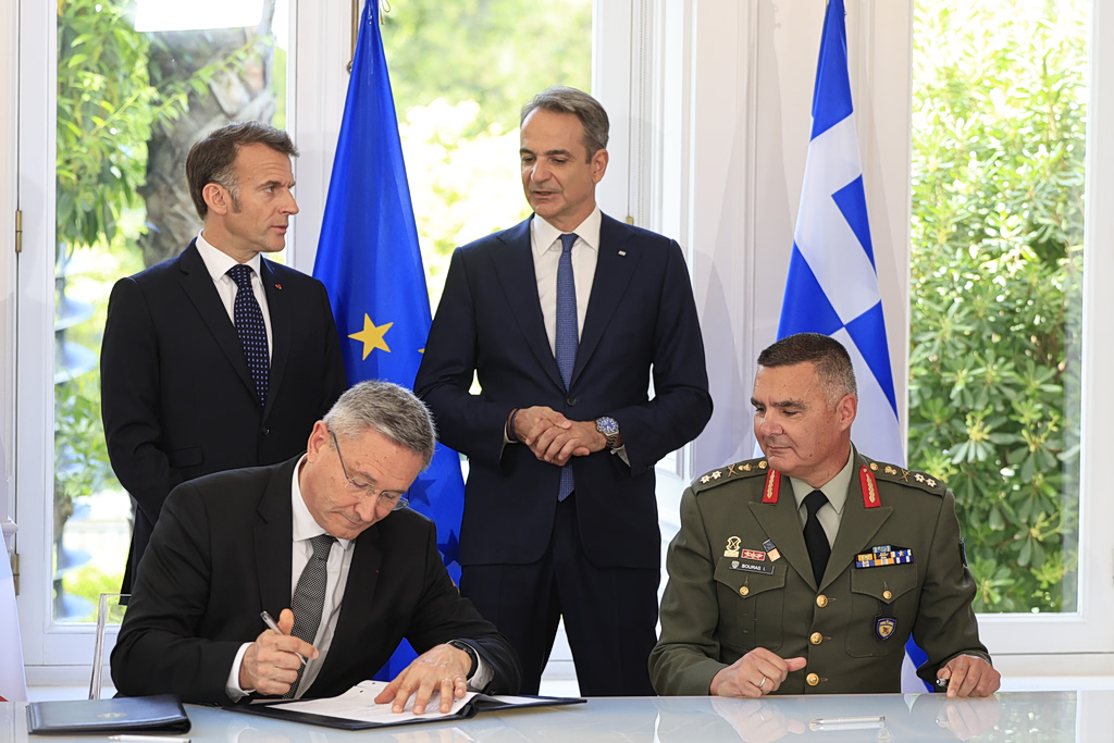 «Ελλάς – Γαλλία Συμμαχία» με 9 νέες συμφωνίες – «Βασιστείτε πάνω μας», το μήνυμα Μακρόν