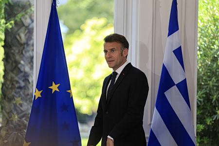 Η στρατηγική συμμαχία Ελλάδας και Γαλλίας: Το παρασκήνιο των υπογραφών στη φρεγάτα «ΚΙΜΩΝ»