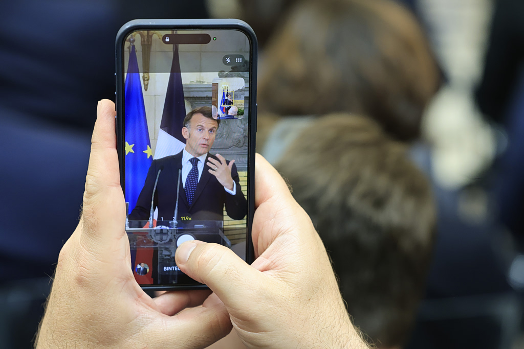 Το νέο δίδυμο ισχύος Αθήνας-Παρισιού: Τα μηνύματα Μακρόν στις «απειλές», ο «κοινός δρόμος» και η οικουμενική σκέψη