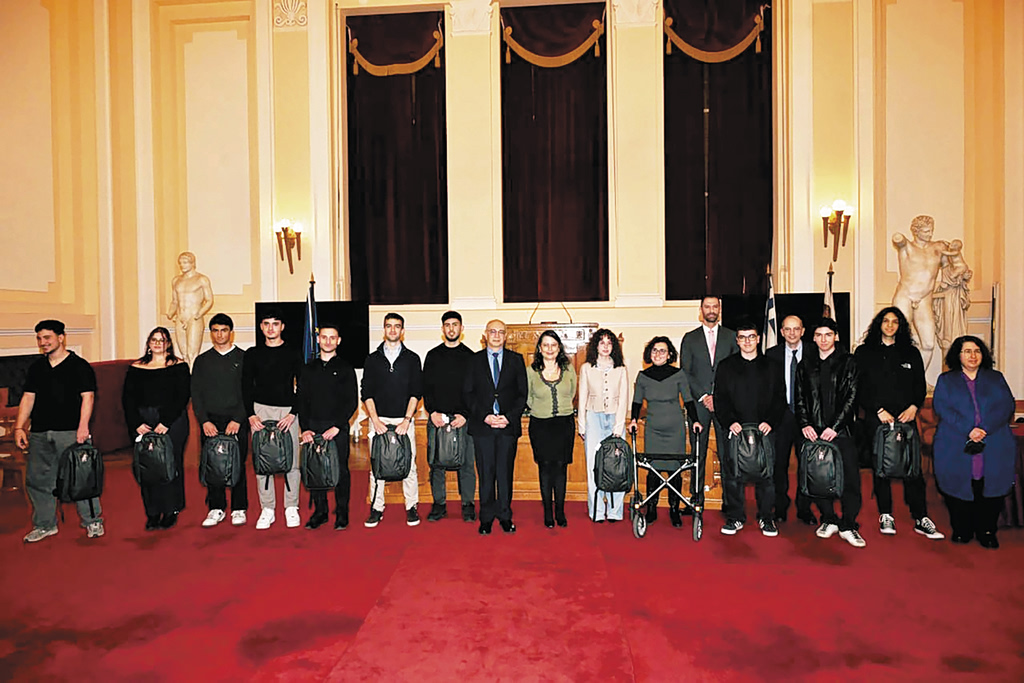 Το ΟΠΑ επιβραβεύει την αριστεία