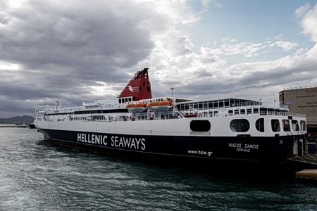 Νήσος Σάμος: Άναψαν για πλάκα τσιγάρο, άνοιξε η πυρόσβεση – Ζημιές σε κινητά και λάπτοπ