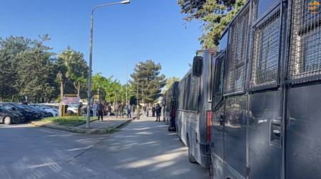 «Μας κοροϊδεύουν μπροστά στα μάτια μας 3 χρόνια τώρα» - Σοβαρές καταγγελίες στη δίκη για τα Τέμπη