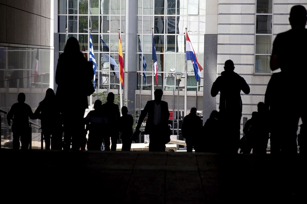 Η Ευρώπη σε συμπληγάδες: Το «σοκ του Ιράν» και ο εφιάλτης της ακροδεξιάς