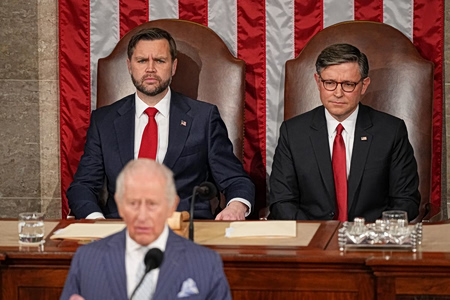 Τραμπ - Κάρολος: «Δυο βασιλιάδες» μιλάνε για την αξία της δημοκρατίας - Οι μπηχτές του Καρόλου στον Τραμπ