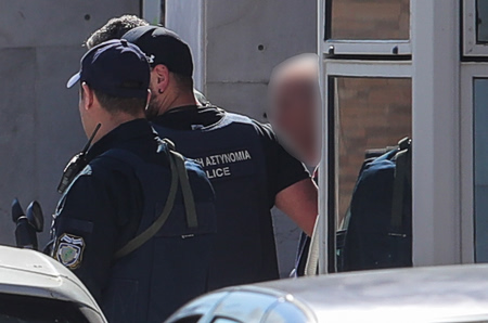 Στον εισαγγελέα ο 89χρονος: «Σκέφτηκα να πάω στο Στρασβούργο να ρίξω τουφεκιά» – Τα πρώτα λόγια του