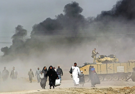 ΕΕ – Ελλάδα: Από τον πόλεμο στο Ιράκ στην κρίση του Ιράν