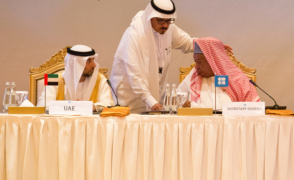 ΗΑΕ αποχωρούν από τον ΟΠΕΚ: Τι αλλάζει σε πετρέλαιο, Σαουδική Αραβία και αγορές ενέργειας