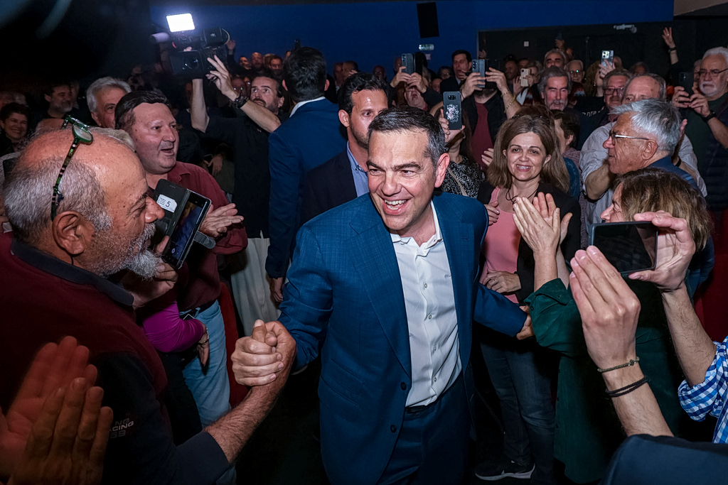 Τσίπρας από Ηράκλειο: «Ξαναφουντώνει το καμίνι – Η Κρήτη δεν είναι συνώνυμο της διαφθοράς»