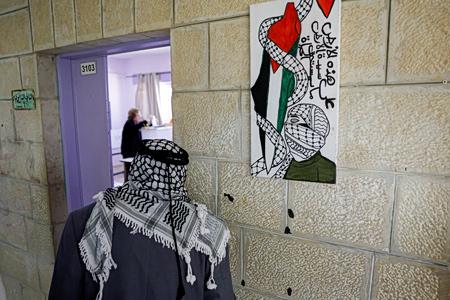 Το σχέδιο Τραμπ σε εφαρμογή; Τι κρύβεται πίσω από τις ξαφνικές εκλογές στη Γάζα