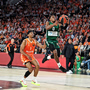 Βαλένθια-Παναθηναϊκός 105-107: Θρίλερ μέχρι τέλους και μεγάλο «διπλό» με ήρωα τον Χέιζ-Ντέιβις