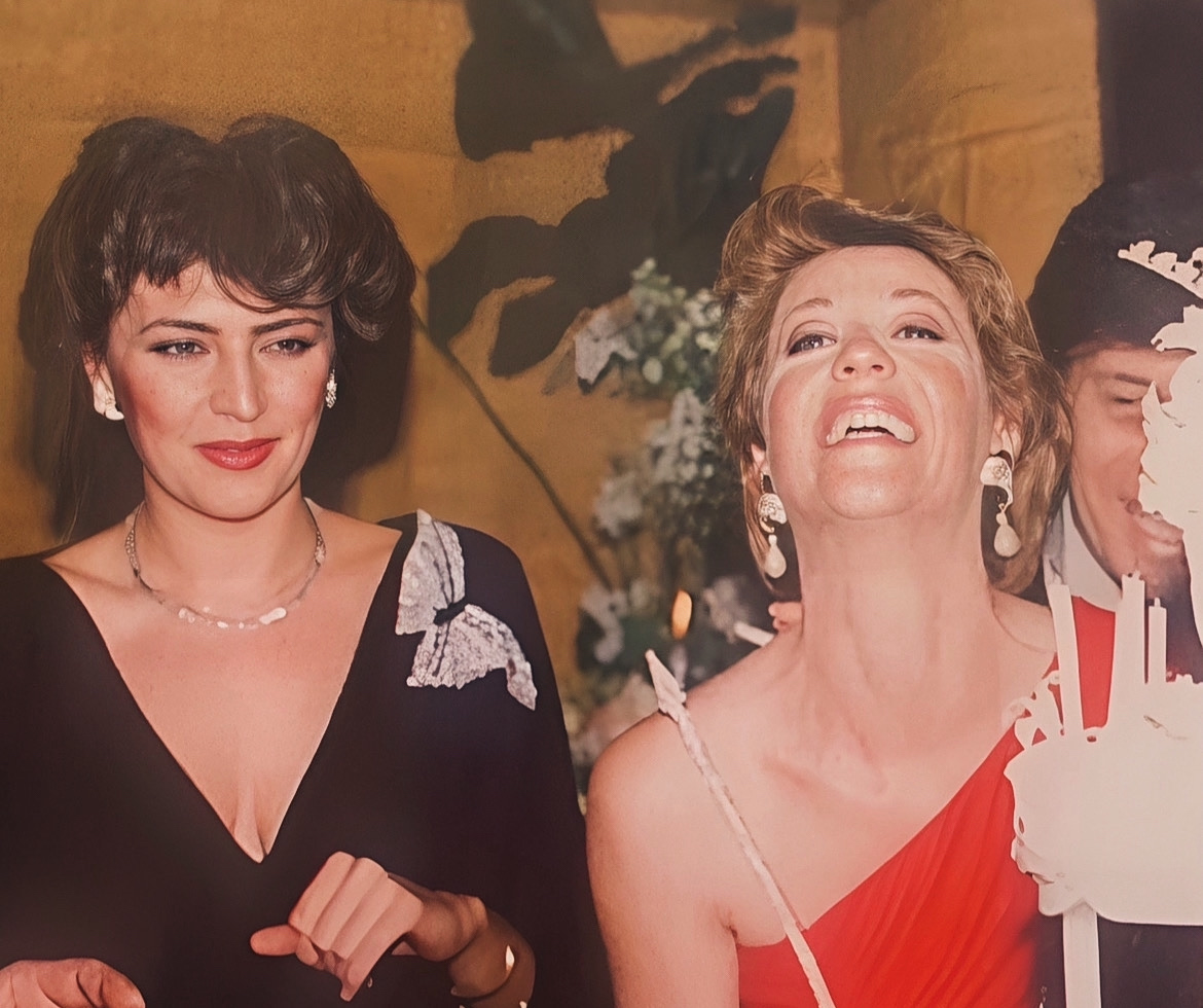 Μιμή Ντενίση- Ζωή Λάσκαρη: Το πάρτι στα 80s και τα λόγια στήριξης και θαυμασμού