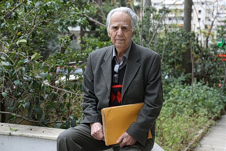 Πέθανε ο θρυλικός εκφωνητής του Ολυμπιακού, Στάθης Γαβάκης