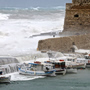 Κρήτη: Χαλάζι και θυελλώδεις βοριάδες στο Ηράκλειο – Πλοία δε δέσαν στο λιμάνι