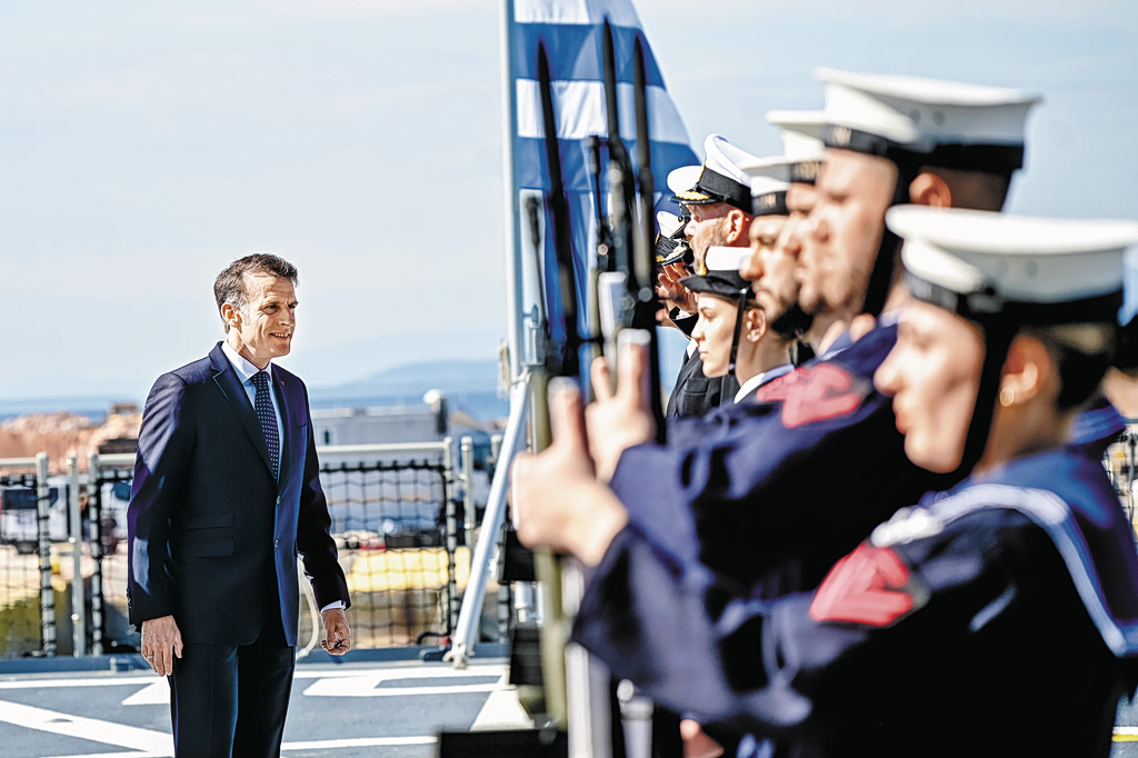 Πώς «διαβάζει» η Αγκυρα τις κινήσεις της Αθήνας – Ο απόηχος της επίσκεψης Μακρόν