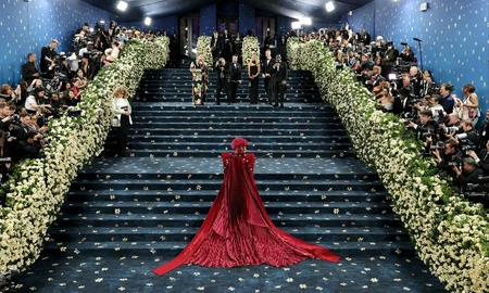 Met Gala: Το πάρτι της ματαιοδοξίας & ο φετινός μαικήνας Τζεφ Μπέζος