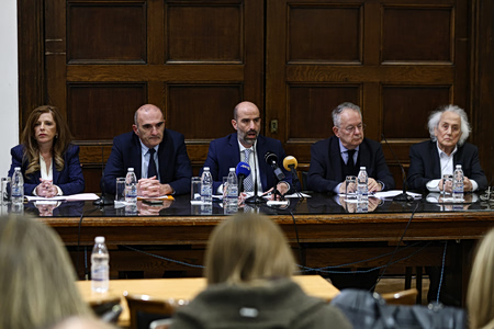 Υποκλοπές: Από το αρχείο… στο Στρασβούργο – Ευρωπαϊκή τροπή μετά τη συνέντευξη Τύπου του ΔΣΑ