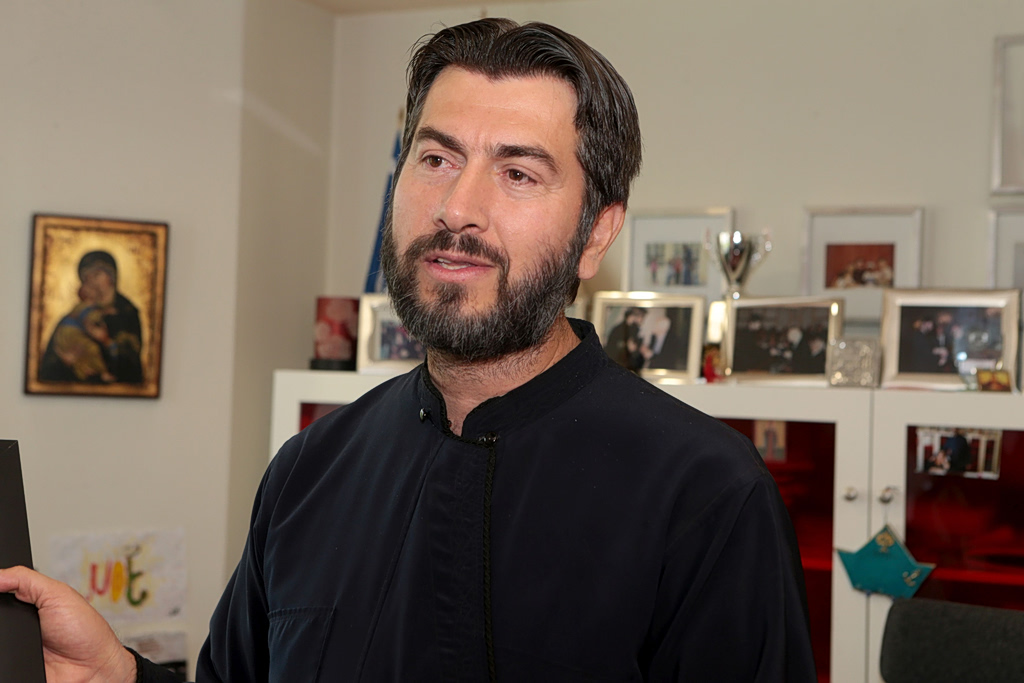 Πατέρας Αντώνιος: Την παραπομπή του για τα οικονομικά της Κιβωτού εισηγείται ο εισαγγελέας