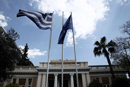 Επιτελικό κράτος, αλλά με ποιο επιτελείο;