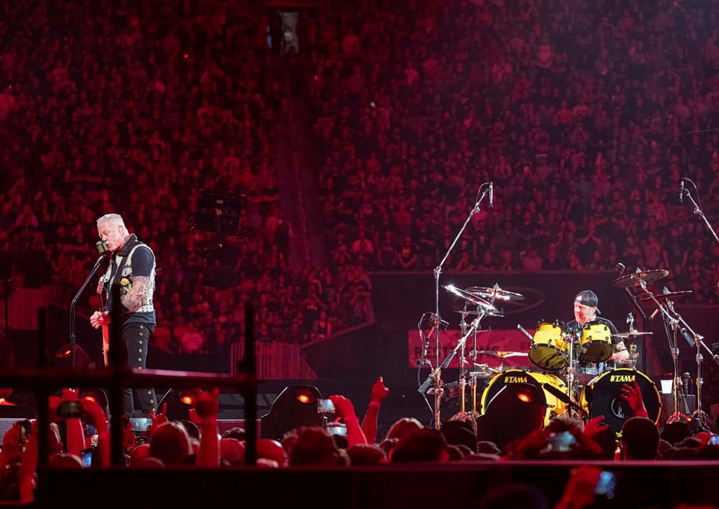 Συναυλία Metallica: Έκτακτες κυκλοφοριακές ρυθμίσεις και αυξημένα μέτρα ασφαλείας – Πώς θα κινηθούν τα μέσα
