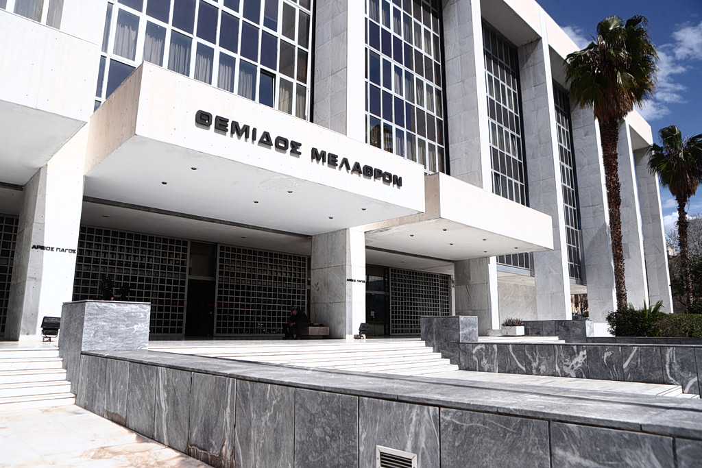 Διετή ανανέωση των τριών της Ευρωπαϊκής Εισαγγελίας αποφάσισε το Ανώτατο Δικαστικό Συμβούλιο
