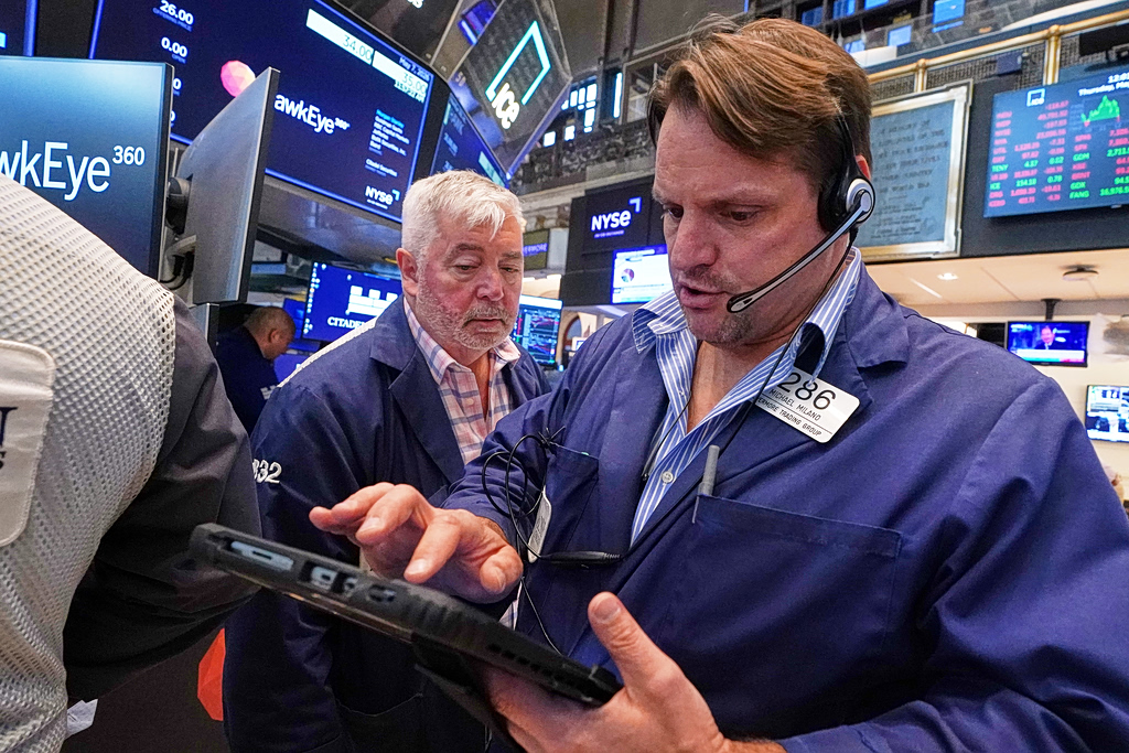 Wall Street: Πτώση και «καμπανάκια» πληθωρισμού – Άνοδος για το πετρέλαιο | Επικαιρότητα στο PlusTV.gr
